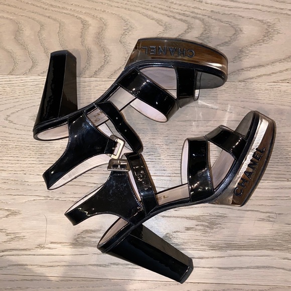 Chanel Sandals - Picture 1 of 4